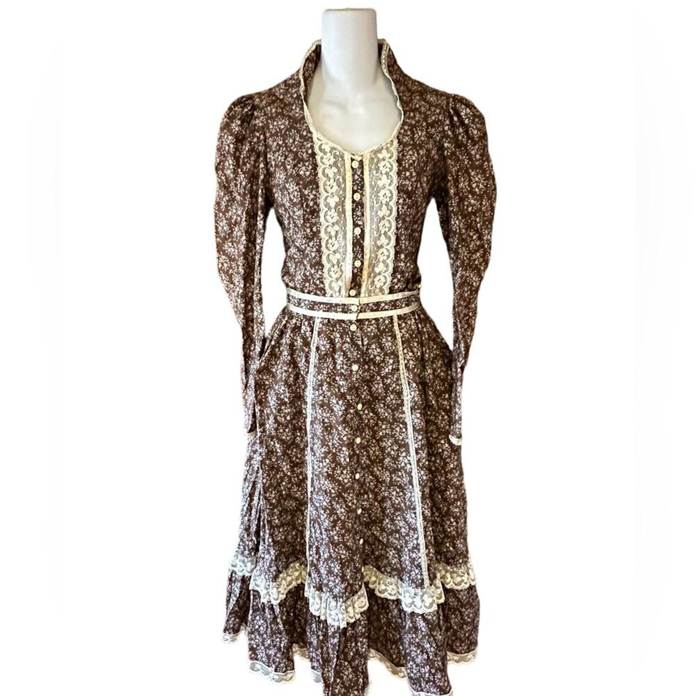Vintage Gunne Sax Womens Size 7 Blouse and Skirt Brown Floral Cotton Print